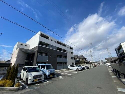 兵庫県姫路市阿保 4階建 築7年1ヶ月
