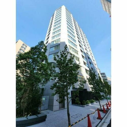 東京都千代田区三番町 地上17階地下1階建 