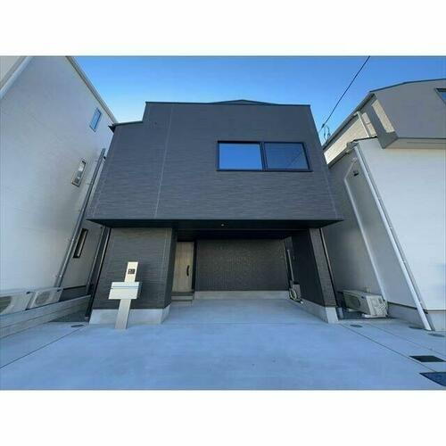 神奈川県横浜市神奈川区西寺尾３丁目 賃貸一戸建て