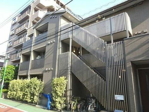 プリマヴェーラ西蒲田 3階建
