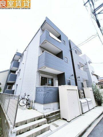 愛知県名古屋市北区水切町６丁目 3階建 築2年8ヶ月