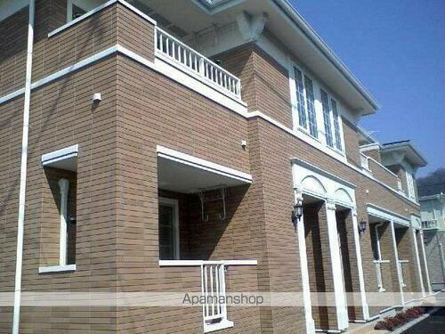 愛媛県松山市北吉田町 賃貸アパート