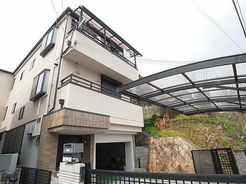 会下山町２丁目戸建 3階建