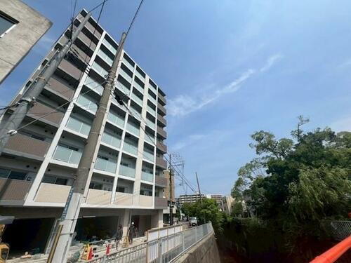 ファーストフィオーレ神戸ピアチェーレ 9階建