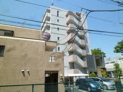 ルピナス 7階建