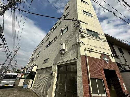 東京都板橋区赤塚２丁目 3階建