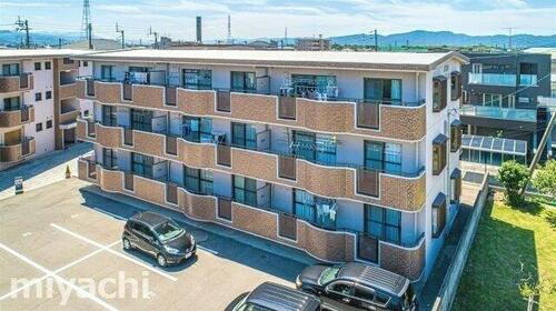 徳島県徳島市春日１丁目 賃貸マンション