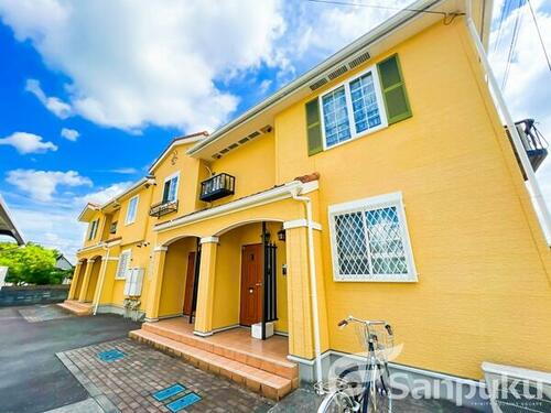 愛媛県松山市枝松１丁目 賃貸アパート