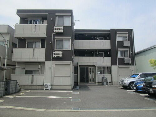 神奈川県高座郡寒川町倉見 賃貸アパート