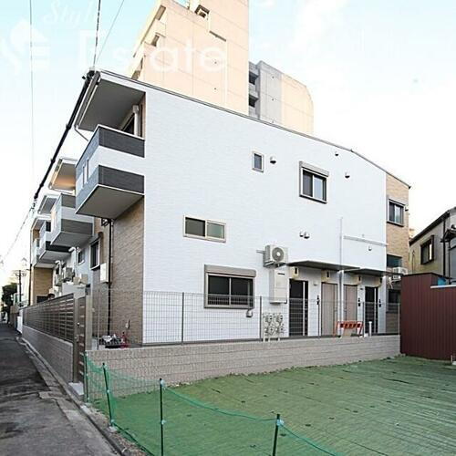 愛知県名古屋市中村区賑町 2階建