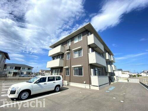 徳島県徳島市南田宮４丁目 賃貸マンション