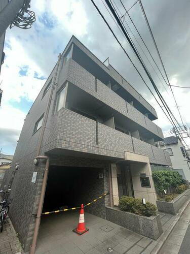 東京都新宿区喜久井町 5階建
