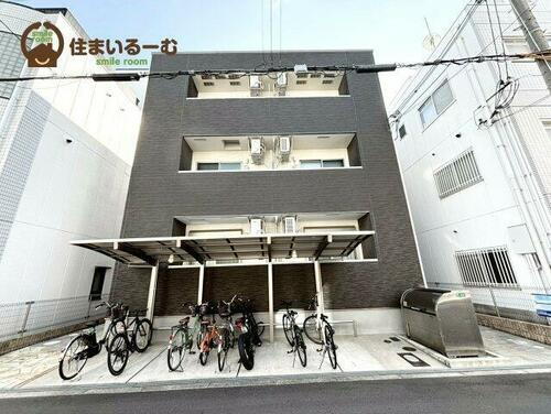 大阪府大阪市都島区御幸町２丁目 築9年4ヶ月 3階建