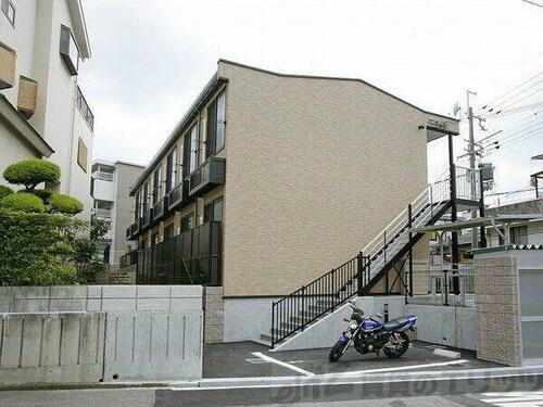 大阪府吹田市千里山東１丁目 賃貸アパート