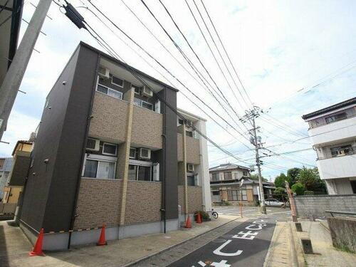 クレール・ａ・箱崎