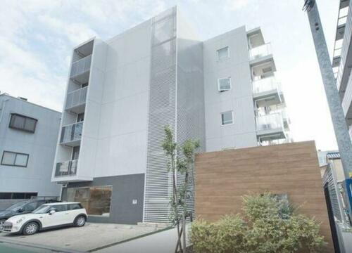 ディアレイシャス三軒茶屋