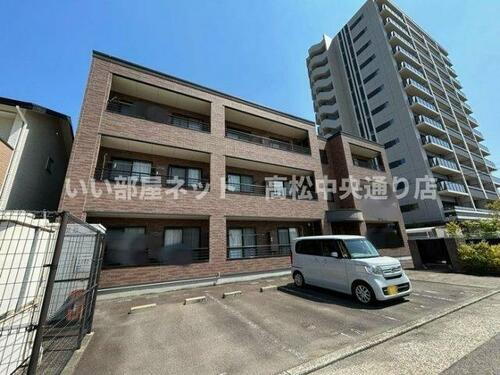 香川県高松市多肥下町 賃貸アパート