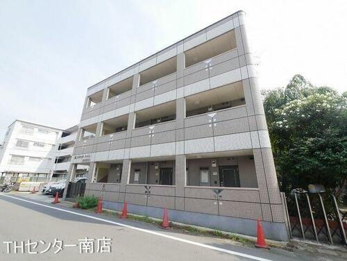 神奈川県横浜市青葉区荏田町 3階建
