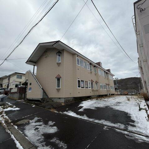 北海道室蘭市水元町 賃貸アパート