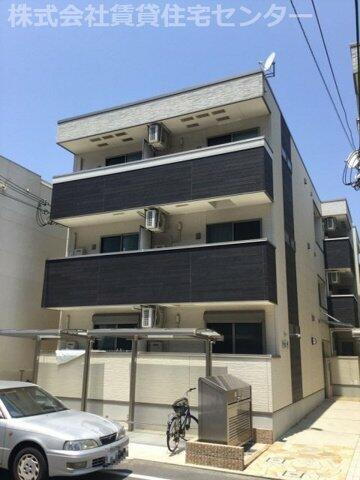 和歌山県和歌山市寄合町 築10年2ヶ月 3階建