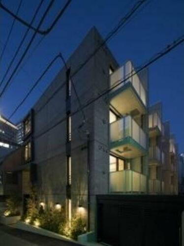 東京都渋谷区代々木３丁目 賃貸マンション