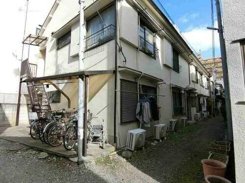 石戸荘 2階建