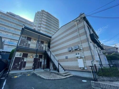 レオパレスＧ　パーク 2階建