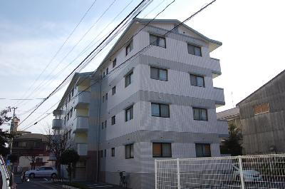 福岡県福岡市博多区板付４丁目 4階建 築35年4ヶ月