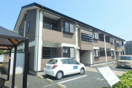 ピュア女池Ｂ棟 2階建