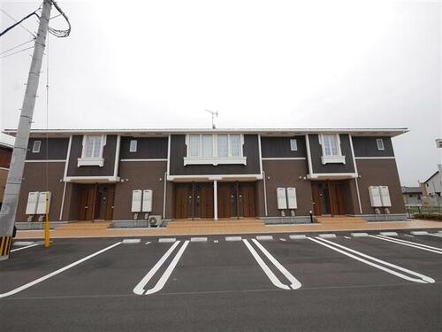 福岡県直方市大字感田 賃貸アパート