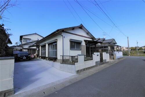 福岡県中間市土手ノ内２丁目 賃貸一戸建て