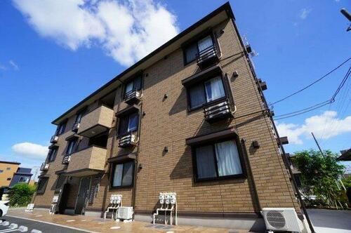 千葉県千葉市中央区末広４丁目 賃貸アパート