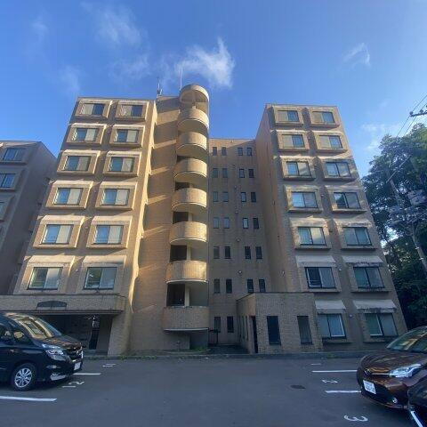 北海道室蘭市中島本町１丁目 賃貸マンション