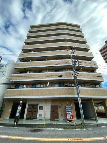 東京都荒川区荒川７丁目 9階建