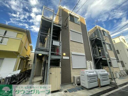 神奈川県横浜市中区本牧町１丁目 賃貸アパート