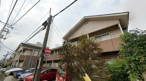 東京都世田谷区成城８丁目 2階建