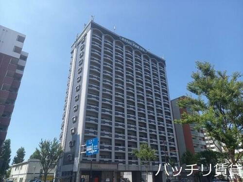 ロイヤル天神東 14階建