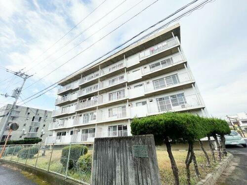徳島県徳島市八万町法花 5階建
