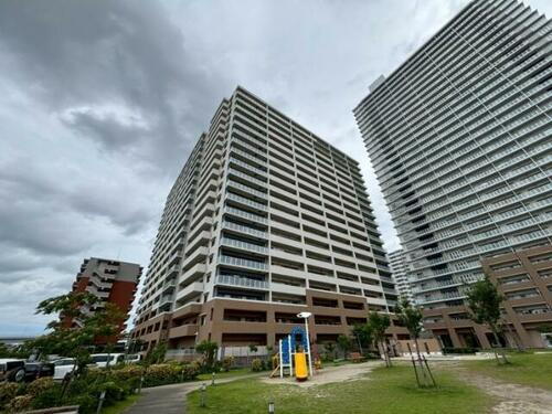 福岡県福岡市東区香椎浜３丁目 20階建 築9年7ヶ月