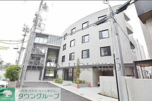 ＯＰ．Ｓｔ．Ｍ 4階建