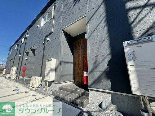 埼玉県久喜市青毛３丁目  2階建