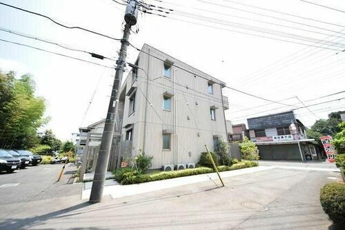 ハイブリッドメゾン 3階建