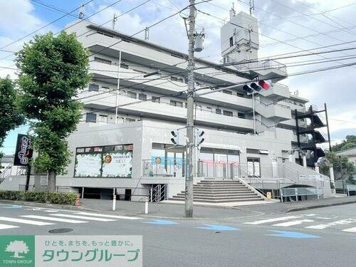 ガーデンパレス華 6階建
