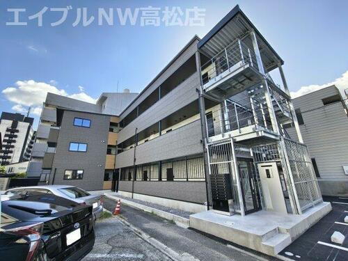 香川県高松市城東町１丁目 賃貸アパート