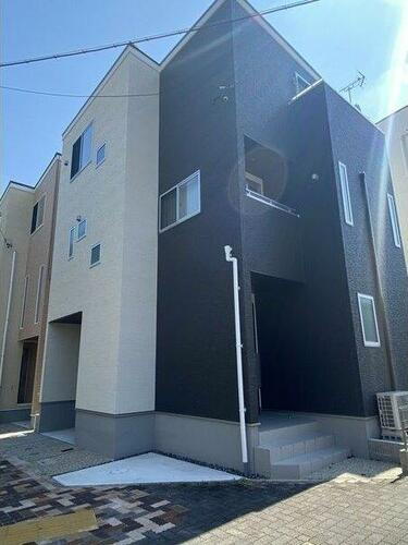 愛知県名古屋市北区芳野３丁目 賃貸一戸建て