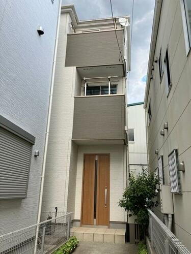 上小町戸建 3階建
