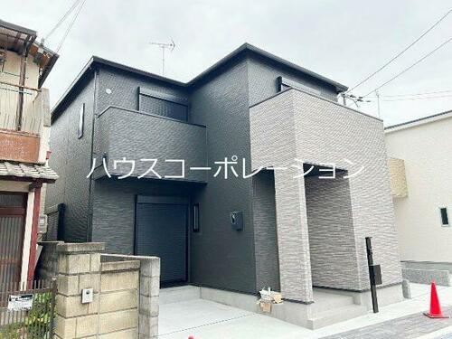 兵庫県尼崎市猪名寺１丁目 2階建