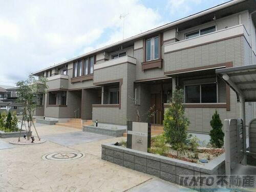 Ｃｏｔｔｏｎ　Ｒｏｓｅ　弐番館 2階建