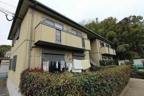 オペラハウス弐番館 2階建