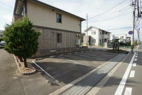 広島県福山市新涯町５丁目 賃貸アパート